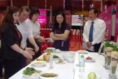 Đã có máy kiểm tra thực phẩm ở các chợ Hà Nội